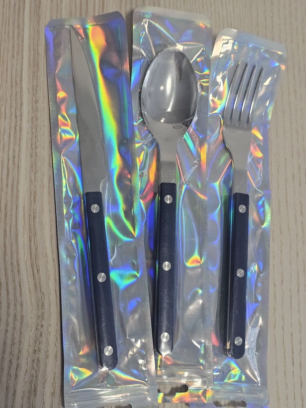 Navy Blue Handle Stainless Steel Flatware Set - 3-Piece Knife Spoon Fork